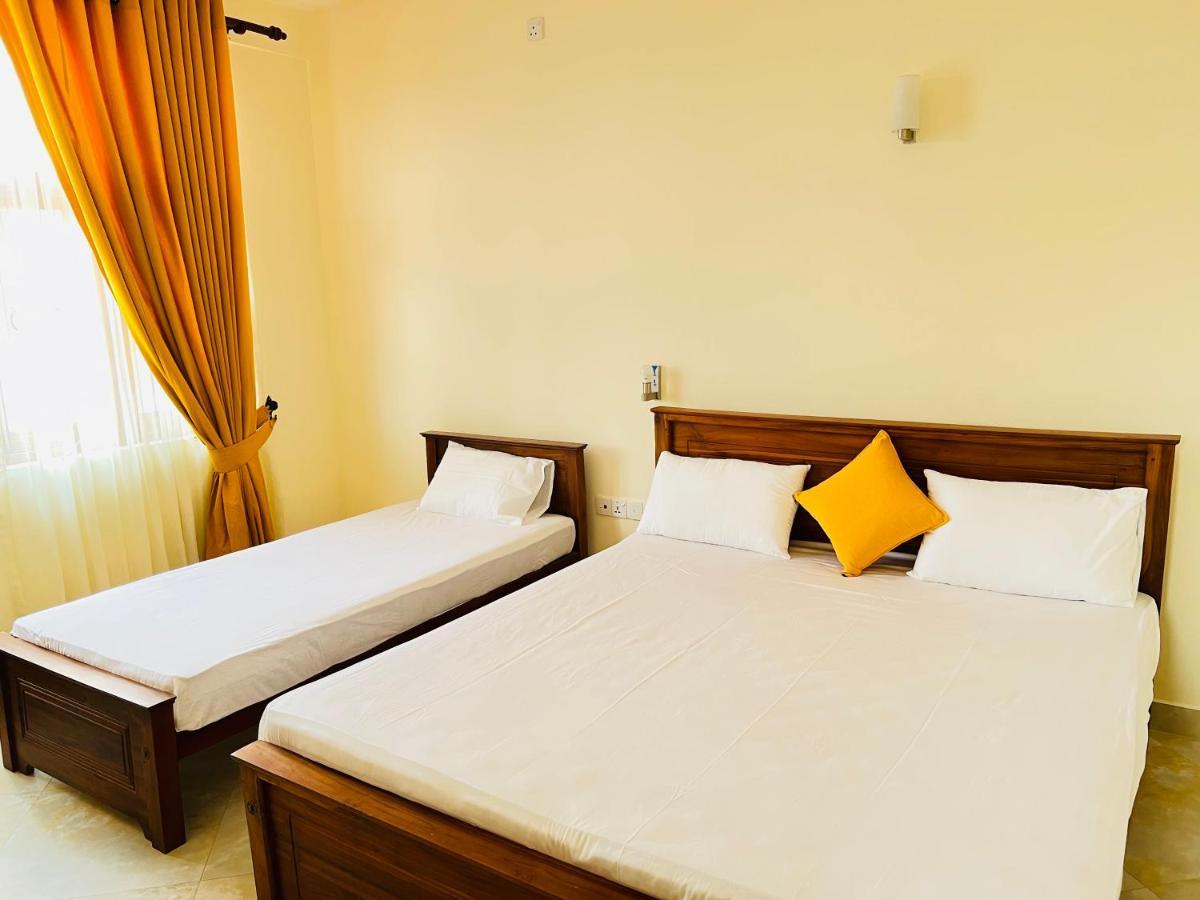 Hansons Homestay แคนดี้ ภายนอก รูปภาพ