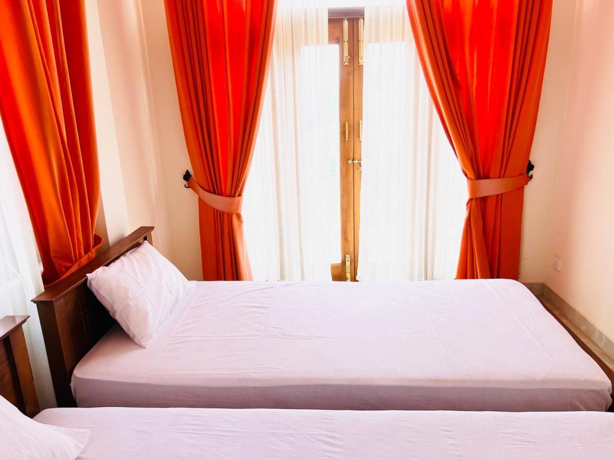 Hansons Homestay แคนดี้ ภายนอก รูปภาพ