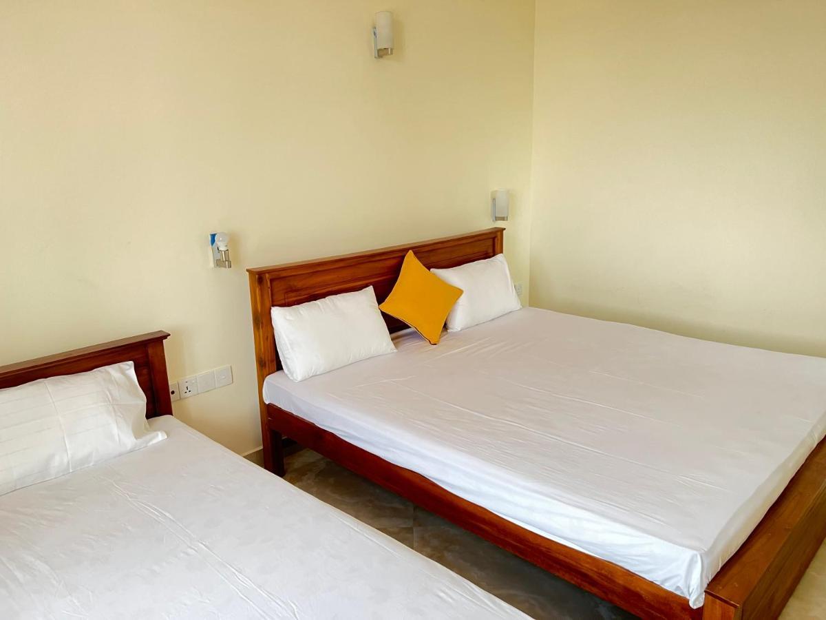 Hansons Homestay แคนดี้ ภายนอก รูปภาพ