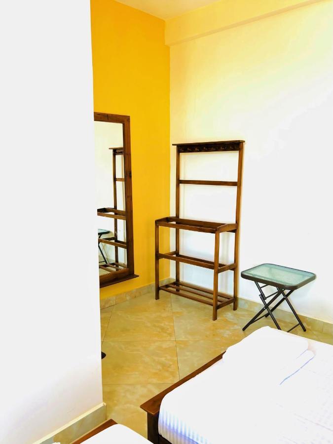 Hansons Homestay แคนดี้ ภายนอก รูปภาพ
