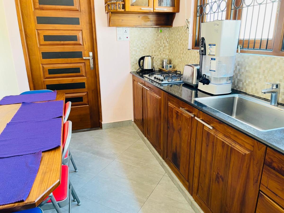 Hansons Homestay แคนดี้ ภายนอก รูปภาพ